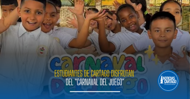 Estudiantes de Cartago disfrutan del «Carnaval del Juego»