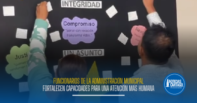Funcionarios de la administración municipal fortalecen capacidades para brindar una atención más humana