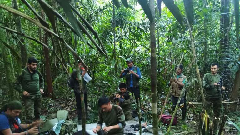 Gobierno Petro en la mira, 11 menores reclutados mueren en masacre en Guaviare